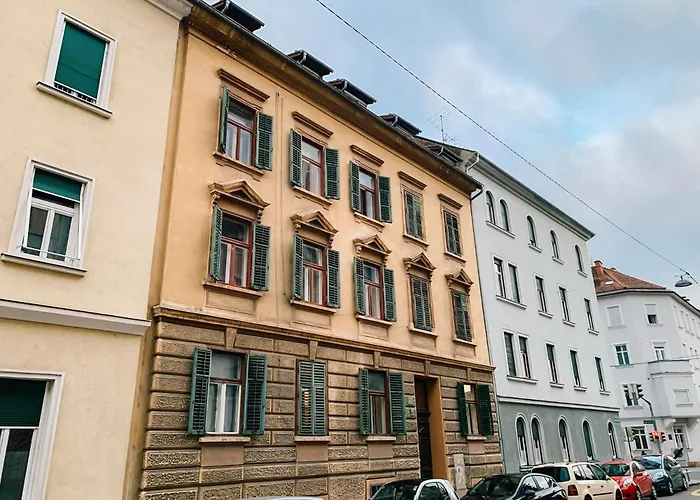 Апартаменты Charming - By Nahuen *